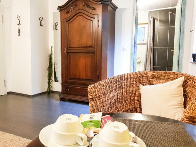 Hotel Feldmaus Olzheim Extérieur photo