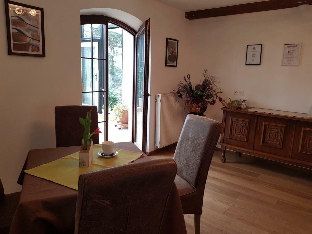 Hotel Feldmaus Olzheim Extérieur photo